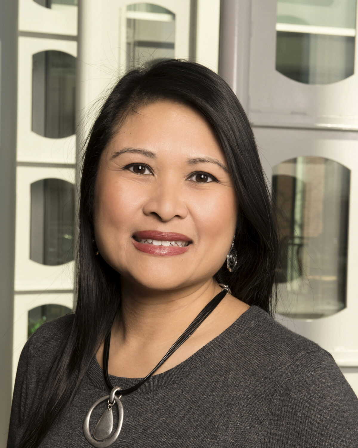 Rizza Villacorte, headshot